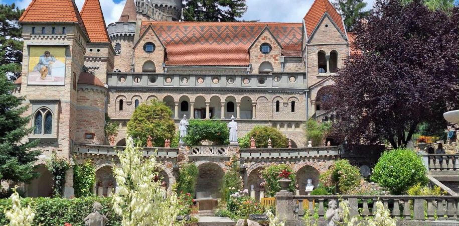 Dvorac, trgovi i valovi: Izlet kroz Mađarsku